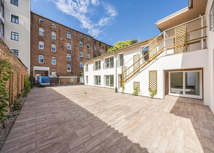 Apartamento P2 Premium-suite, 4 Zimmer, 105qm, Parkplatz Halle (Saale)