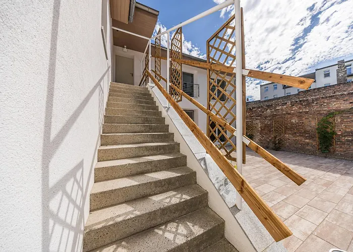 Apartamento P2 Premium-suite, 4 Zimmer, 105qm, Parkplatz