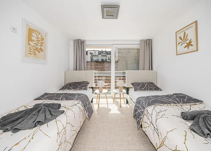 P2 Premium-suite, 4 Zimmer, 105qm, Parkplatz *