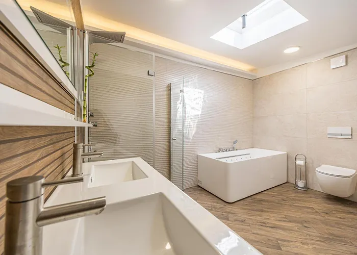 Apartamento P2 Premium-suite, 4 Zimmer, 105qm, Parkplatz *